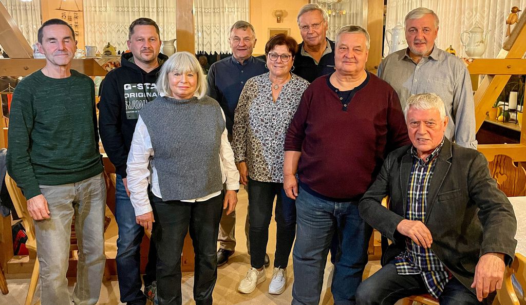 (v.l.n.r.) Norbert Kirschner, Tino Oeser, Birgitt Tetzner-Oeser, Christoph Stephan, Marlies Schönherr, Wolfgang Elvers, Ulrich Norkus, Steffen Döbrich, Frank Lindner